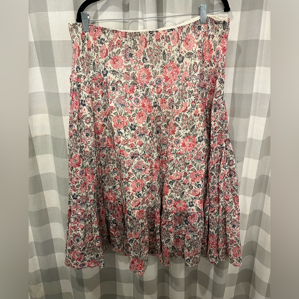 Chaps Pink and Cream Floral A-Line Skirt